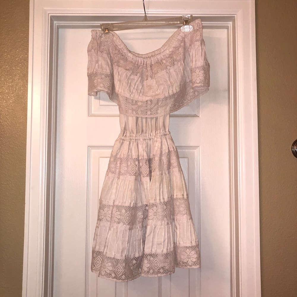White off the shoulders dress